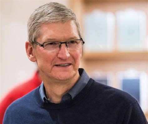 age of tim cook